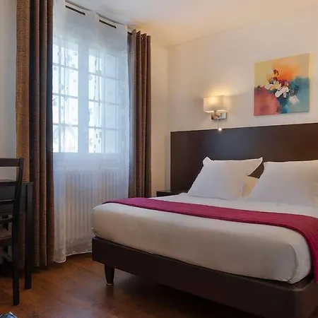 Hotel The Originals Boutique, De La Baie De Morlaix 3*