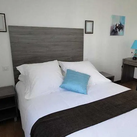 Otel The Originals Boutique, De La Baie De Morlaix 3*