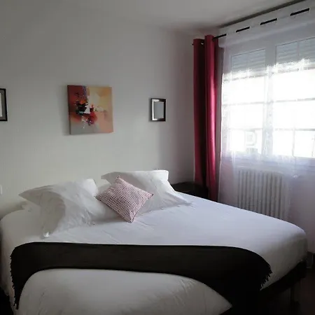 The Originals Boutique, De La Baie De Morlaix 3*